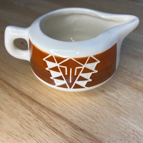 Native American Sioux Pottery Creamer Dish Glazed Signed By Garnett S.P.R.C.SP - Picture 1 of 7